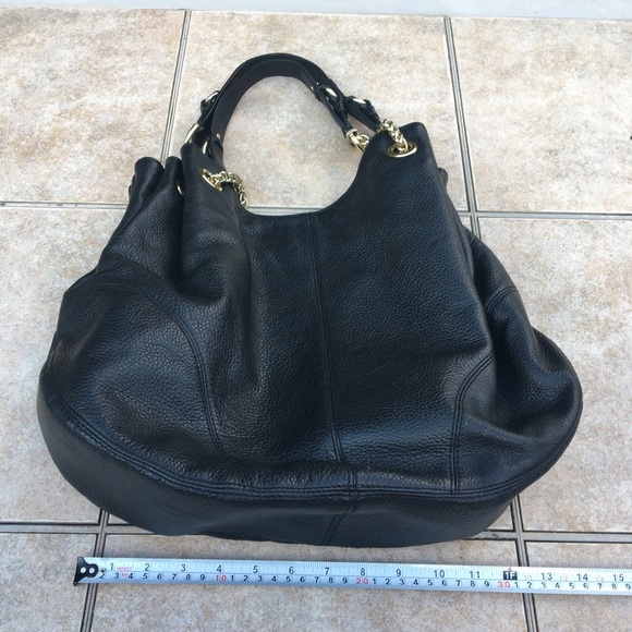 Vince Camuto black leather chain purse handbag - Picture 6 of 13